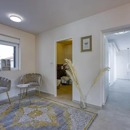 شقة Samara With Pool - Happy بولا