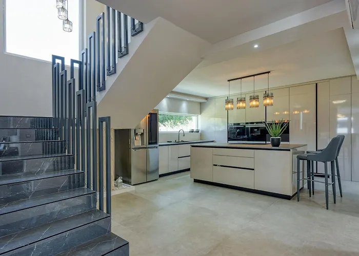 Apartment Samara With Pool - Happy Pula