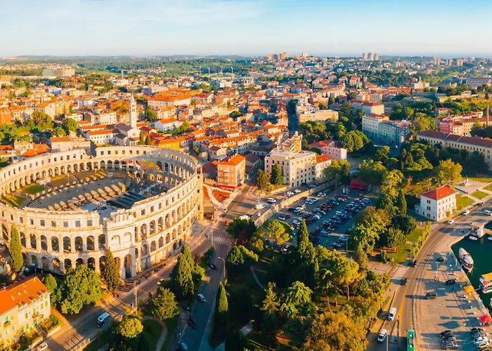 Lägenhet Samara With Pool - Happy *